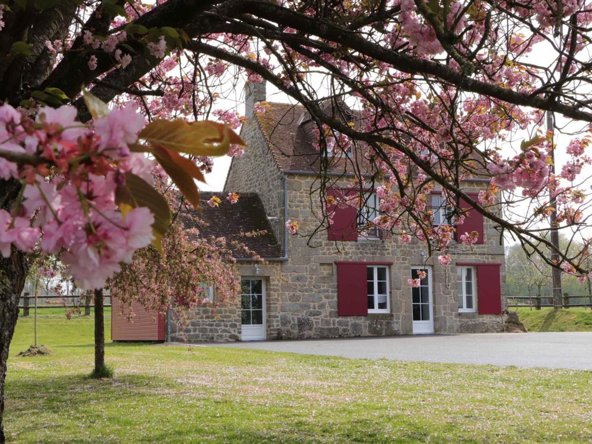 Maison Normande Renovee Avec Grand Jardin, Ideale Pour Famille, Proche Lac Et Randonnees - Fr-1-497-143 Menil-Gondouin Luaran gambar