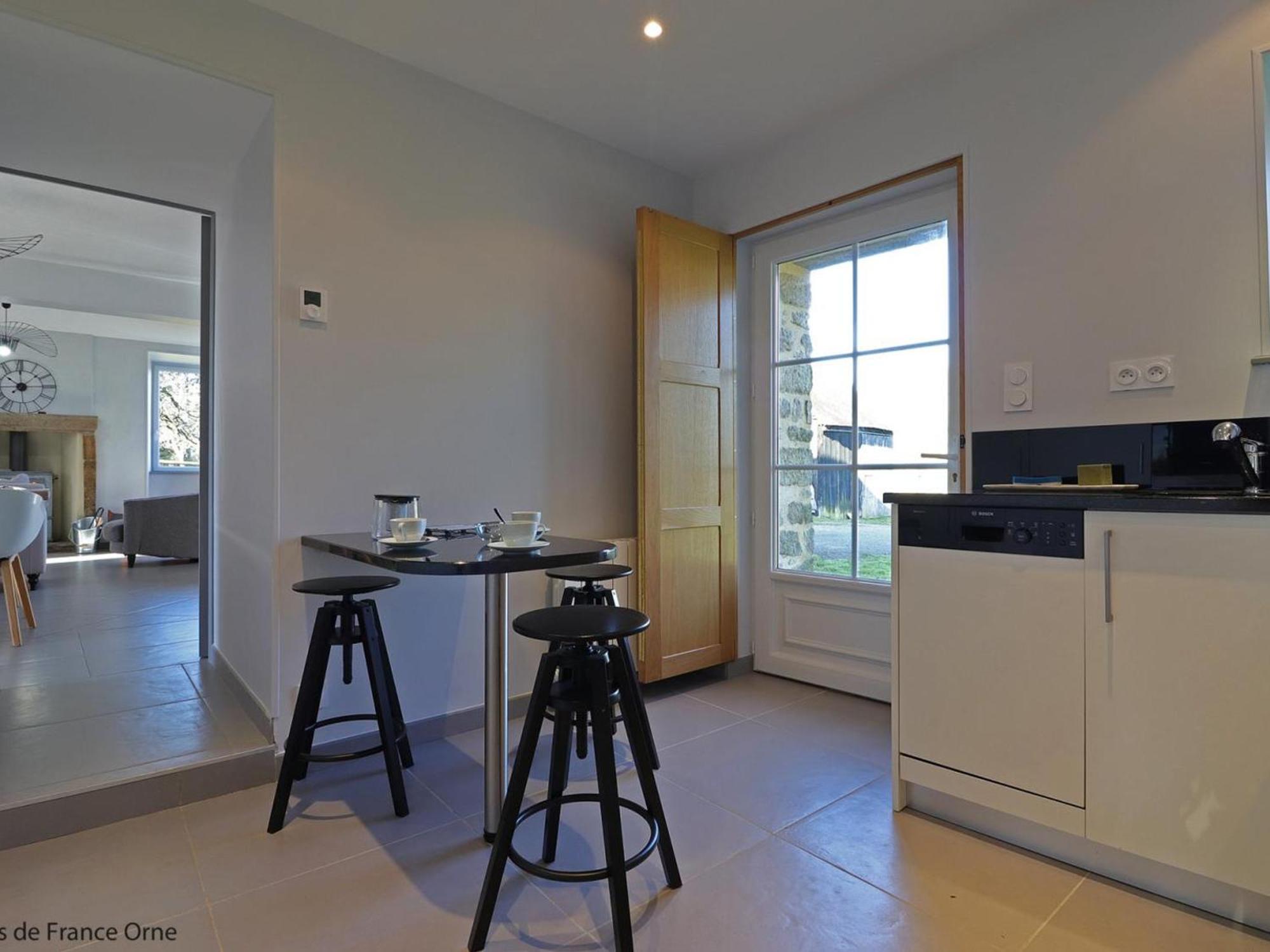 Maison Normande Renovee Avec Grand Jardin, Ideale Pour Famille, Proche Lac Et Randonnees - Fr-1-497-143 Menil-Gondouin Luaran gambar