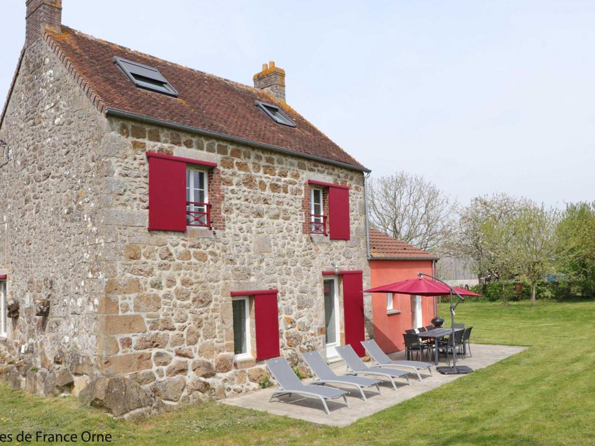 Maison Normande Renovee Avec Grand Jardin, Ideale Pour Famille, Proche Lac Et Randonnees - Fr-1-497-143 Menil-Gondouin Luaran gambar